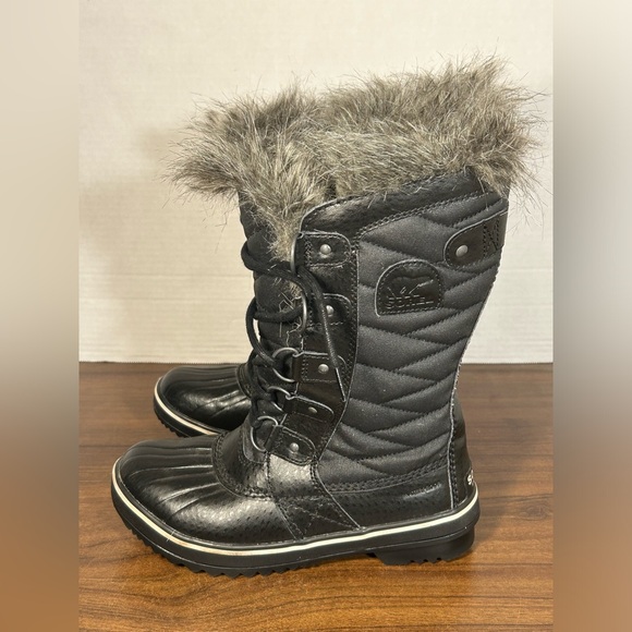 Sorel Shoes - Sorel Tofino II Black NL2332-010 Women's Sz 6 Winter Snow Waterproof Boots
